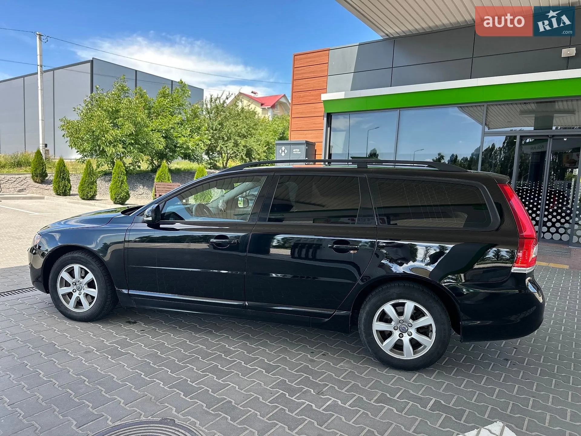 2013 Volvo V70 - мініатюра 16
