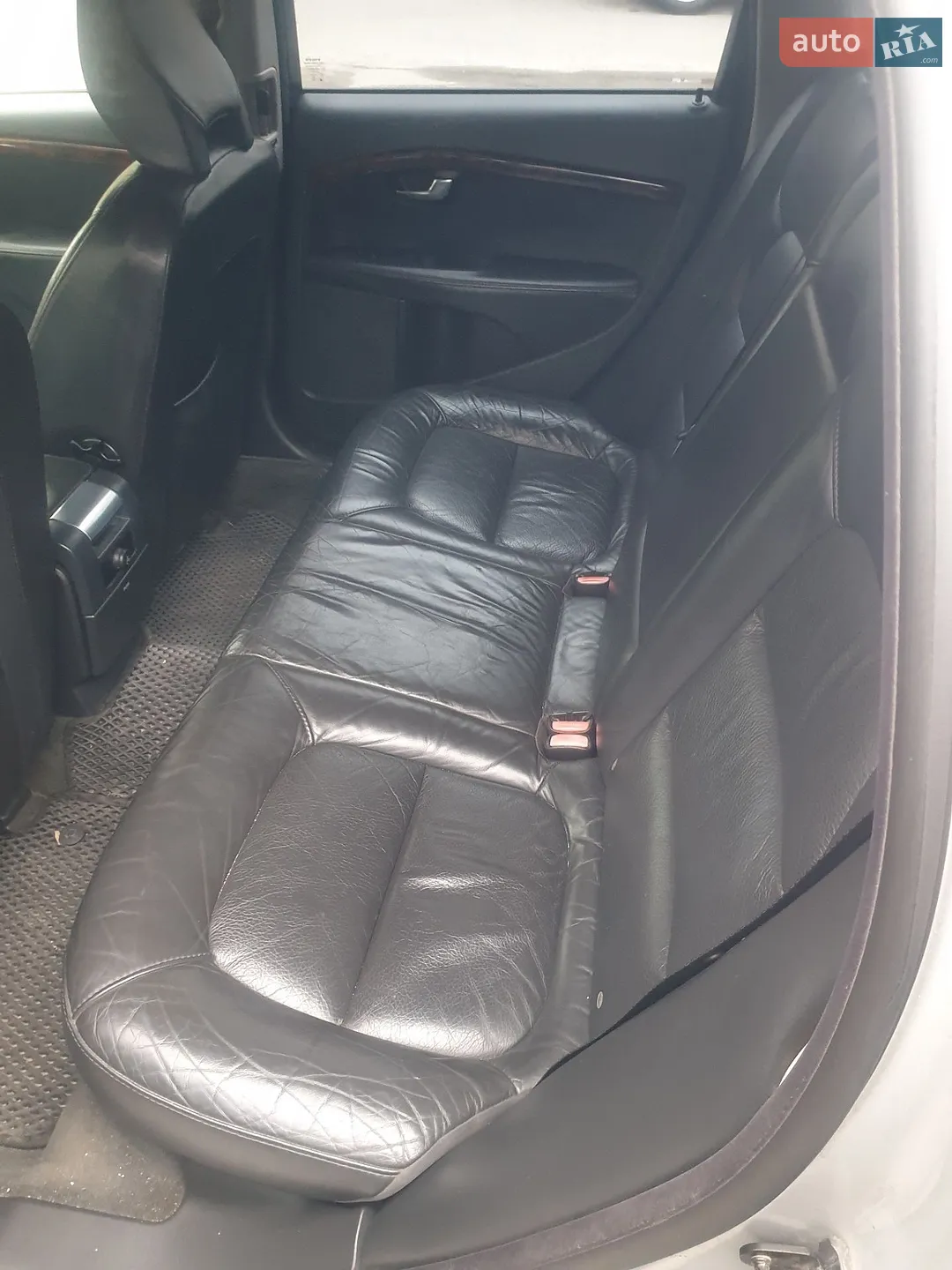 2011 Volvo V70 - мініатюра 8
