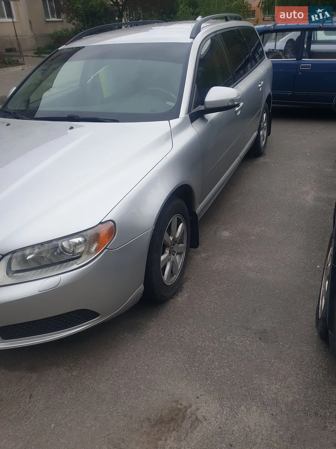 2011 Volvo V70 - мініатюра 2