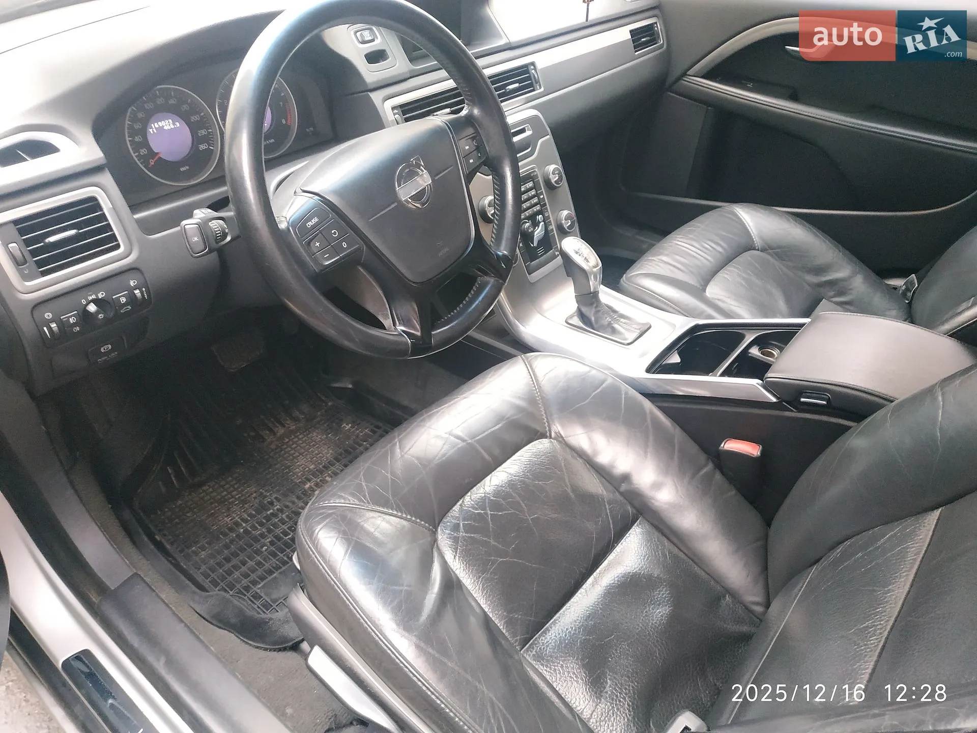 2013 Volvo V70 - мініатюра 121
