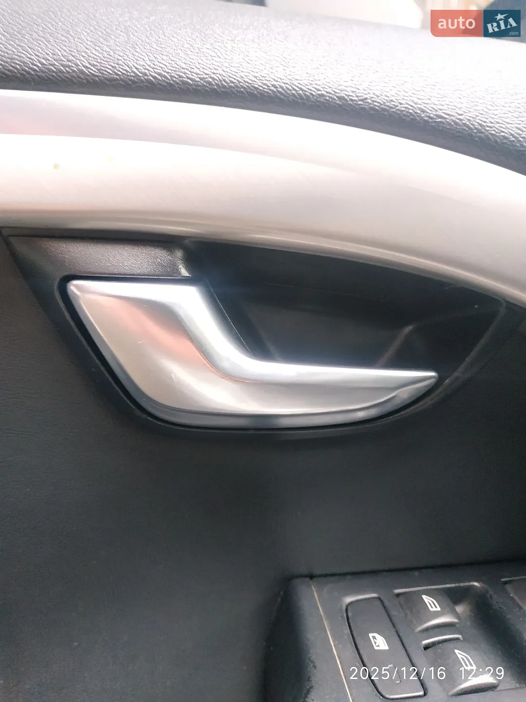2013 Volvo V70 - мініатюра 137