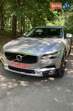 Універсал Volvo V90 Cross Country 2017 в Києві