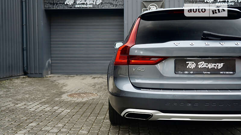 Универсал Volvo V90 Cross Country 2017 в Львове фото 14 Универсал Volvo V90 Cross Country 2017 в Львове