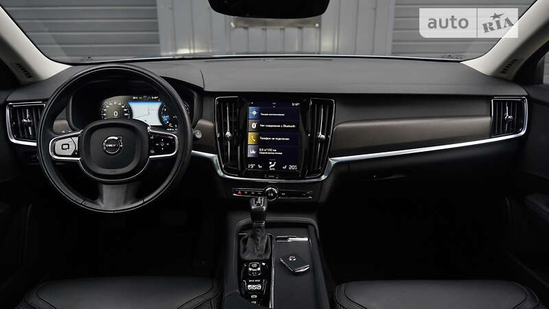 Универсал Volvo V90 Cross Country 2017 в Львове фото 23 Универсал Volvo V90 Cross Country 2017 в Львове