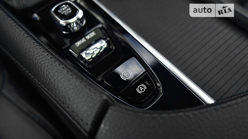 Универсал Volvo V90 Cross Country 2017 в Львове фото 34 Универсал Volvo V90 Cross Country 2017 в Львове