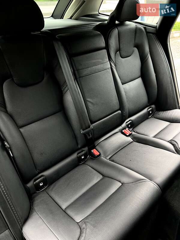 Універсал Volvo V90 Cross Country 2017 в Рівному фото 54 Універсал Volvo V90 Cross Country 2017 в Рівному