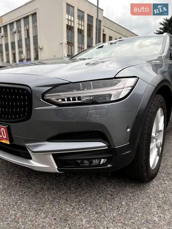 Універсал Volvo V90 Cross Country 2017 в Рівному фото 57 Універсал Volvo V90 Cross Country 2017 в Рівному