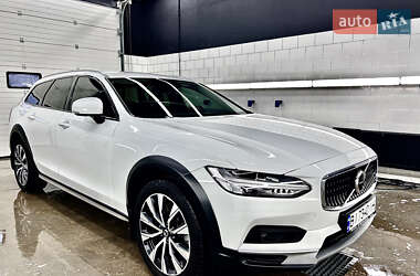 Универсал Volvo V90 Cross Country 2020 в Киеве