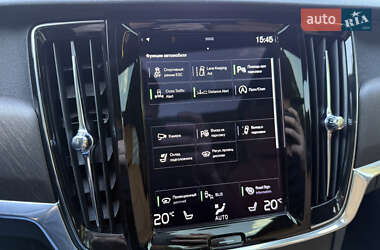 Универсал Volvo V90 Cross Country 2020 в 