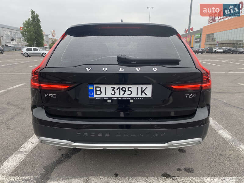 Універсал Volvo V90 Cross Country 2020 в Полтаві