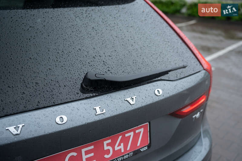 Універсал Volvo V90 Cross Country 2017 в Житомирі