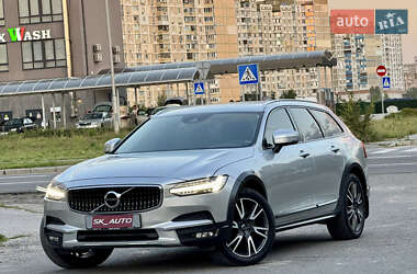 Универсал Volvo V90 Cross Country 2019 в Киеве