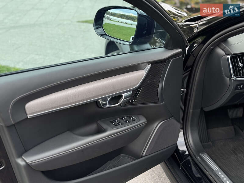 Універсал Volvo V90 Cross Country 2022 в Дніпрі фото 17 Універсал Volvo V90 Cross Country 2022 в Дніпрі