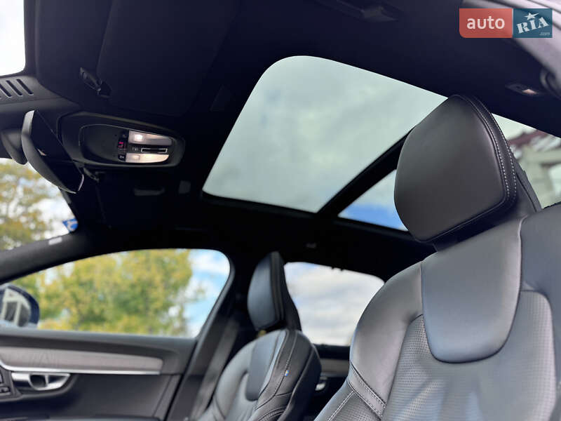 Універсал Volvo V90 Cross Country 2022 в Дніпрі фото 22 Універсал Volvo V90 Cross Country 2022 в Дніпрі