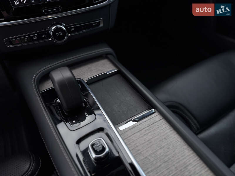 Універсал Volvo V90 Cross Country 2022 в Дніпрі фото 26 Універсал Volvo V90 Cross Country 2022 в Дніпрі