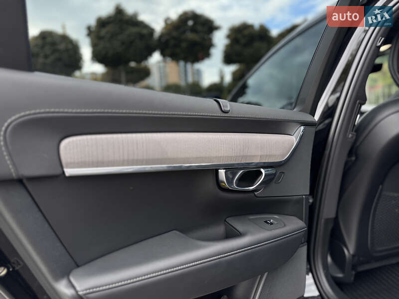 Універсал Volvo V90 Cross Country 2022 в Дніпрі фото 27 Універсал Volvo V90 Cross Country 2022 в Дніпрі