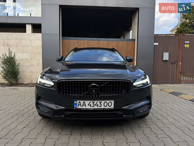 Універсал Volvo V90 Cross Country 2020 в Одесі фото 3 Універсал Volvo V90 Cross Country 2020 в Одесі