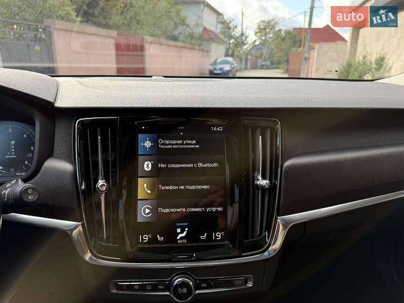 Універсал Volvo V90 Cross Country 2020 в Одесі фото 37 Універсал Volvo V90 Cross Country 2020 в Одесі