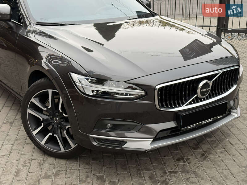 Універсал Volvo V90 Cross Country 2023 в Києві фото 5 Універсал Volvo V90 Cross Country 2023 в Києві