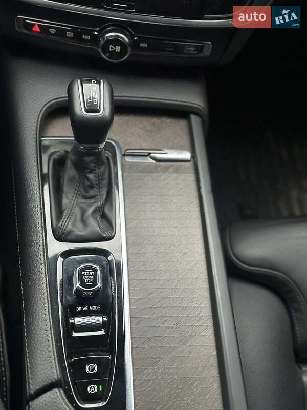 Универсал Volvo V90 Cross Country 2018 в Черкассах фото 25 Универсал Volvo V90 Cross Country 2018 в Черкассах