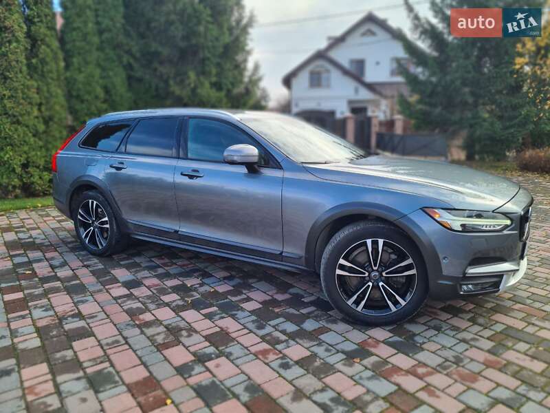 Универсал Volvo V90 Cross Country 2017 в Ивано-Франковске фото 4 Универсал Volvo V90 Cross Country 2017 в Ивано-Франковске