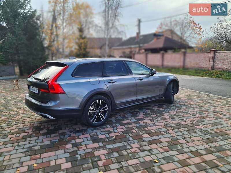 Универсал Volvo V90 Cross Country 2017 в Ивано-Франковске фото 19 Универсал Volvo V90 Cross Country 2017 в Ивано-Франковске