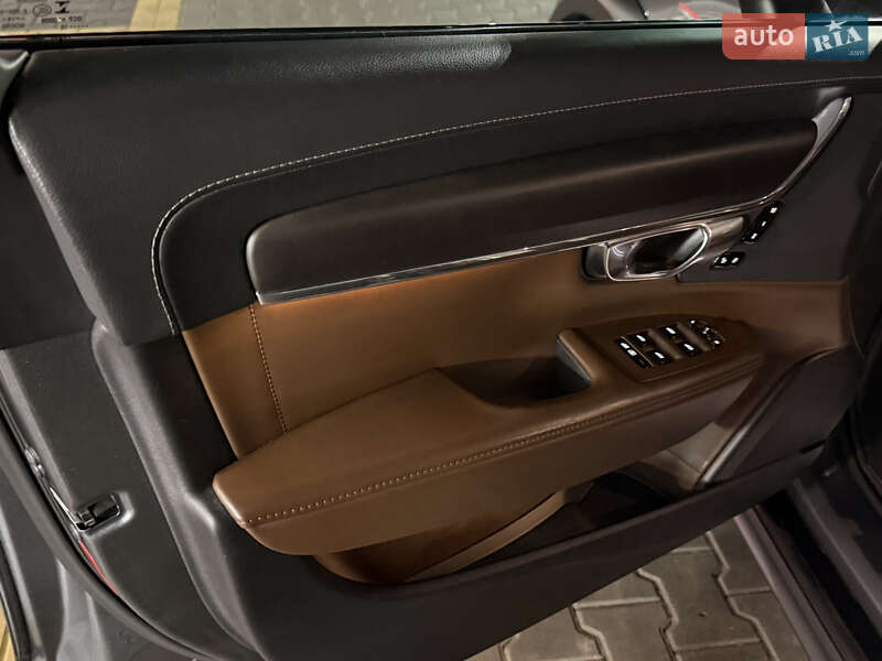 Универсал Volvo V90 Cross Country 2018 в Киеве