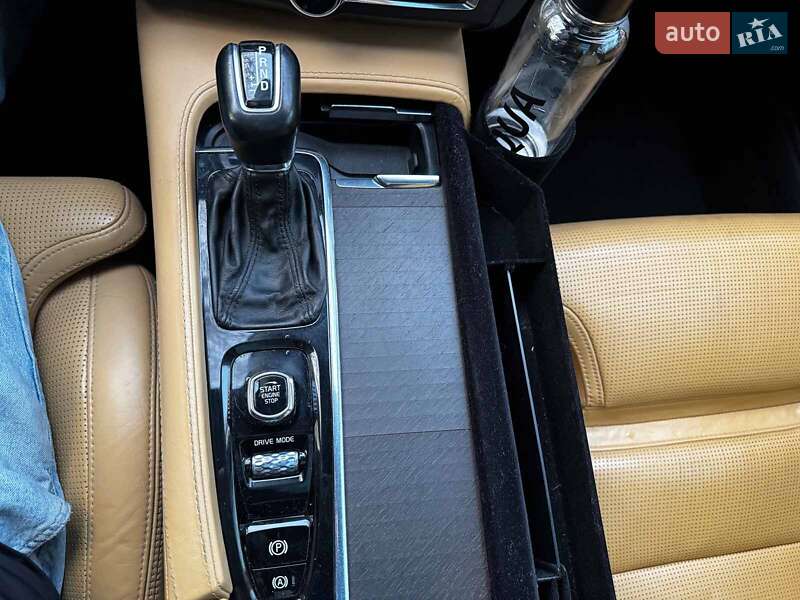 Універсал Volvo V90 Cross Country 2017 в Києві