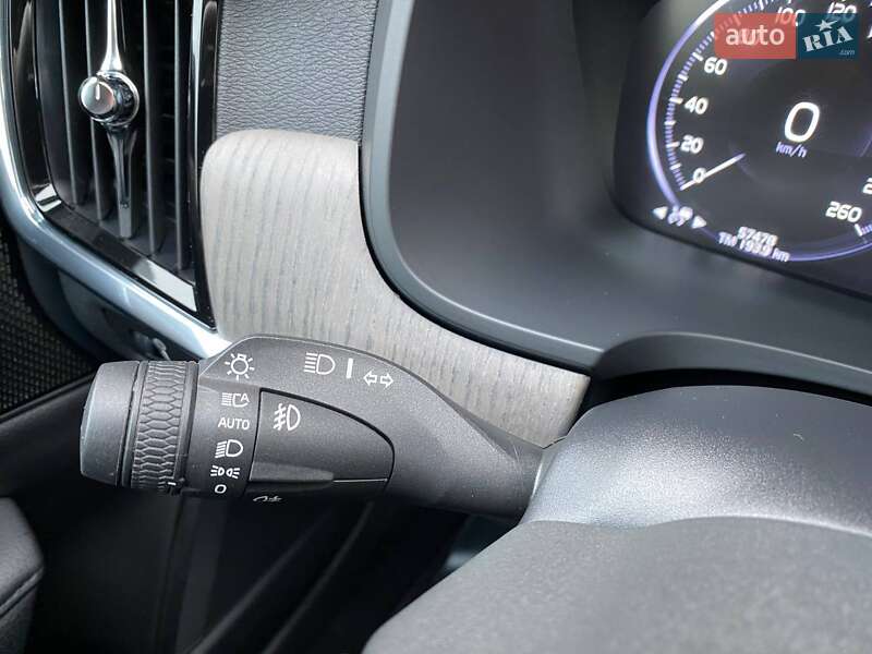 Універсал Volvo V90 Cross Country 2020 в Хмельницькому