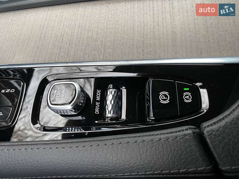 Універсал Volvo V90 Cross Country 2020 в Хмельницькому