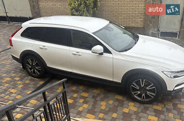 Універсал Volvo V90 Cross Country 2019 в Хмельницькому