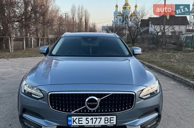 Универсал Volvo V90 Cross Country 2017 в Днепре
