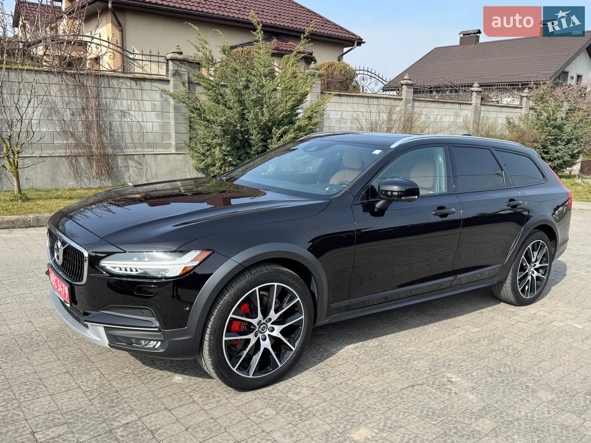 Volvo V90 Cross Country 2017