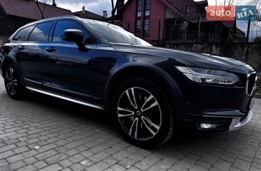 Универсал Volvo V90 Cross Country 2018 в Львове