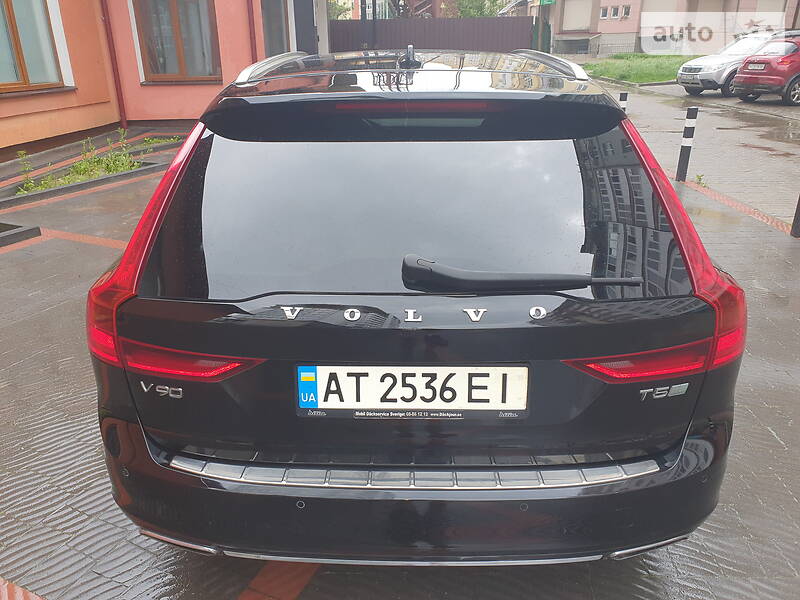 Універсал Volvo V90 2017 в Івано-Франківську