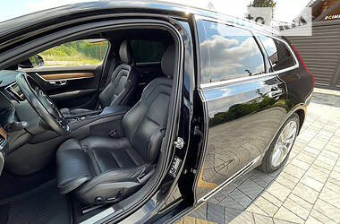 Универсал Volvo V90 2017 в 