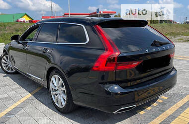 Универсал Volvo V90 2017 в 