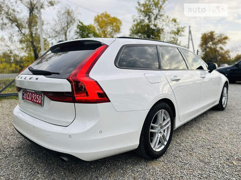 Универсал Volvo V90 2018 в Иршаве