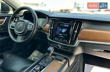 Универсал Volvo V90 2016 в Киеве