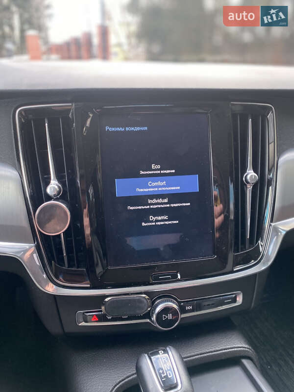 Універсал Volvo V90 2018 в Луцьку