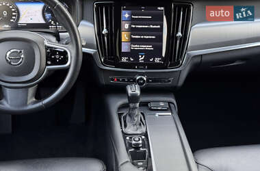 Универсал Volvo V90 2019 в 