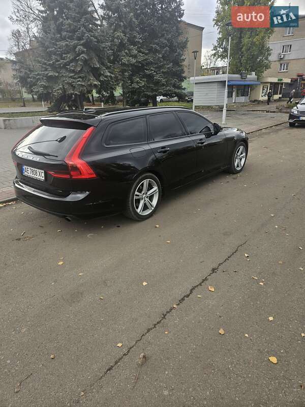 Універсал Volvo V90 2017 в Першотравенську
