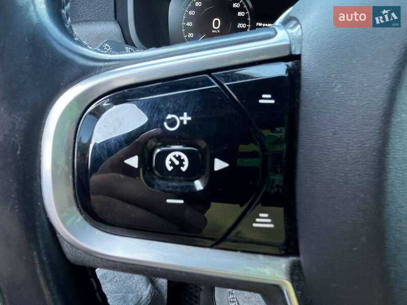 Универсал Volvo V90 2017 в Киеве фото 18 Универсал Volvo V90 2017 в Киеве
