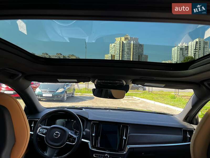 Универсал Volvo V90 2017 в Киеве