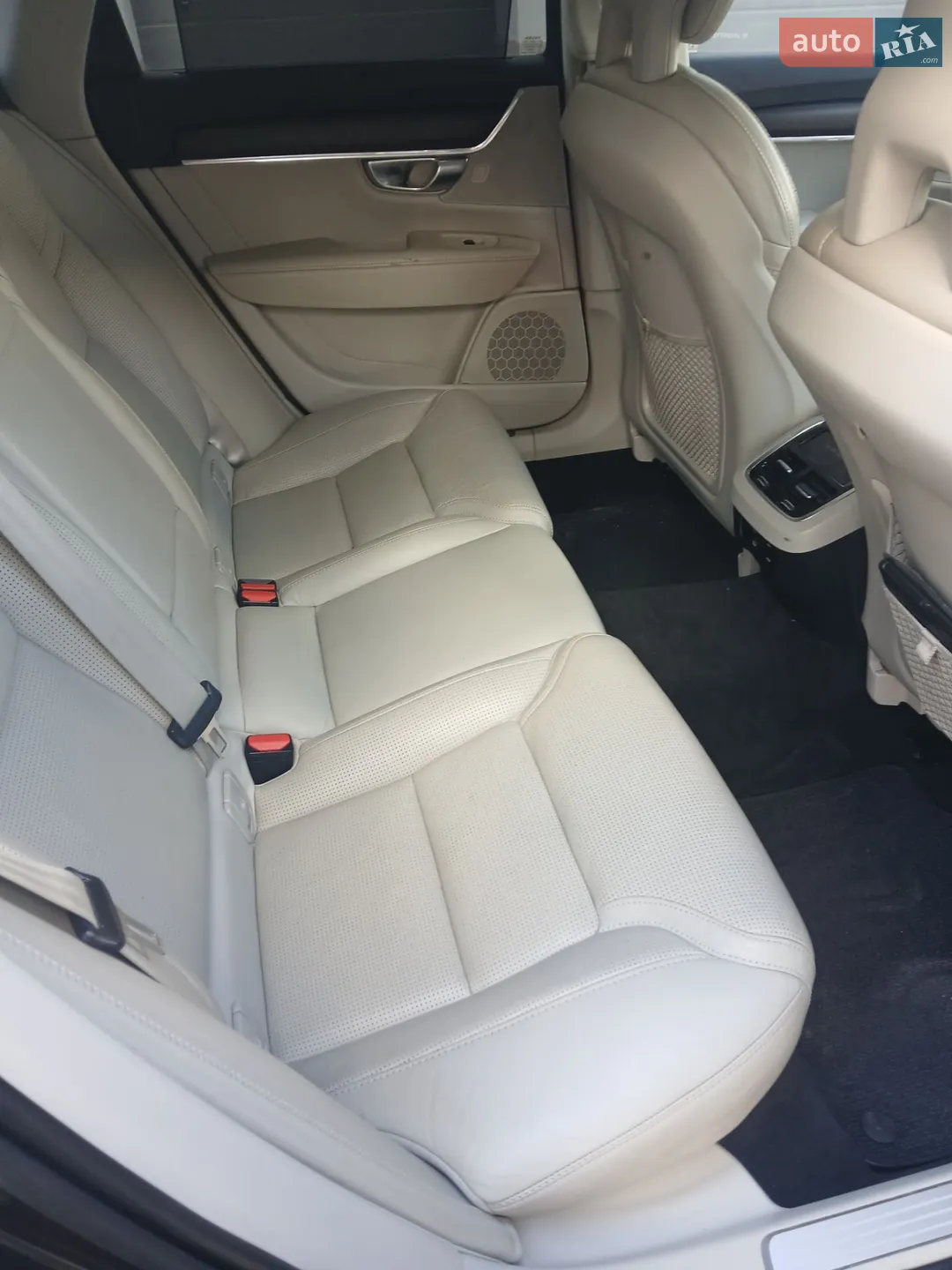 2017 Volvo V90 - мініатюра 5