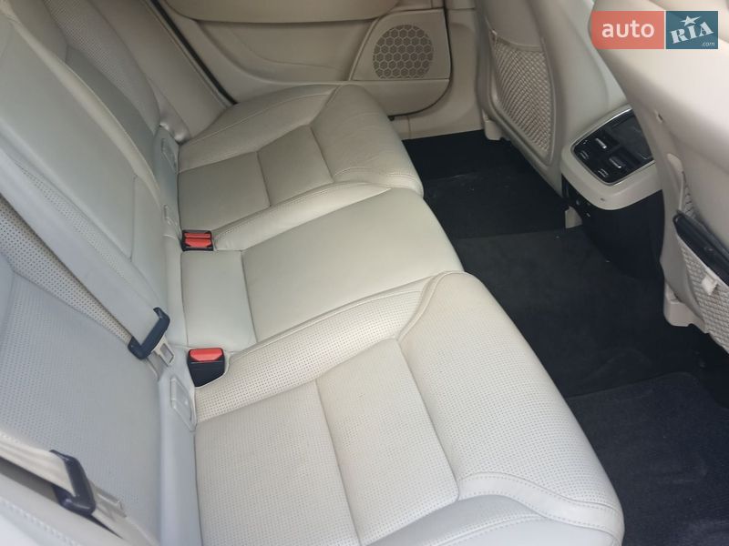 Универсал Volvo V90 2017 в Ивано-Франковске