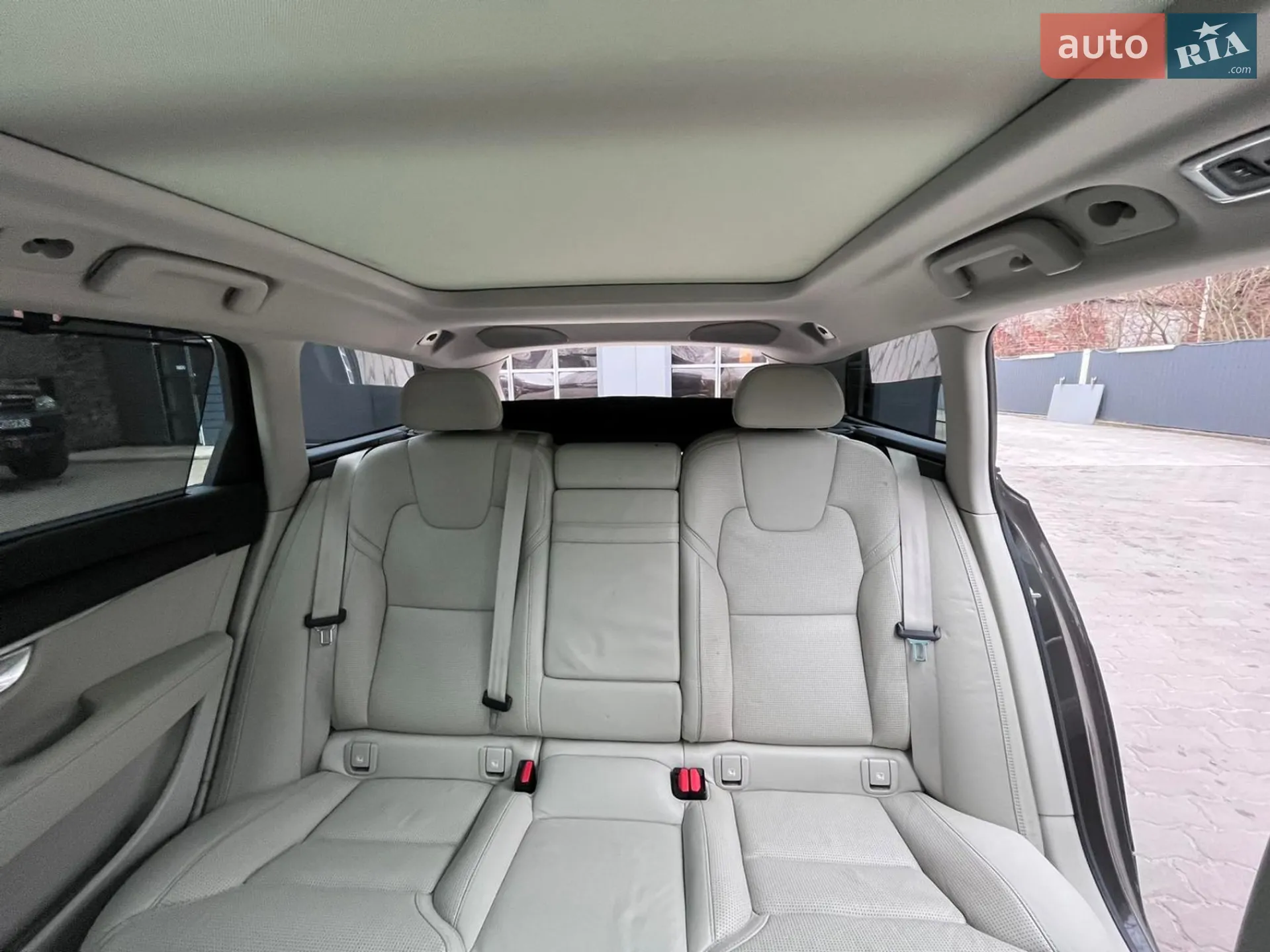 2017 Volvo V90 - мініатюра 14
