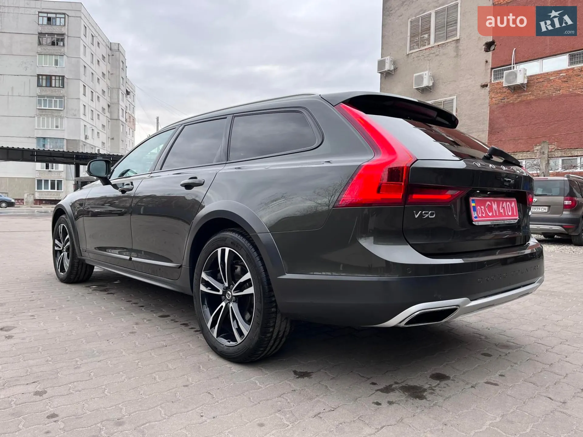 2017 Volvo V90 - мініатюра 19