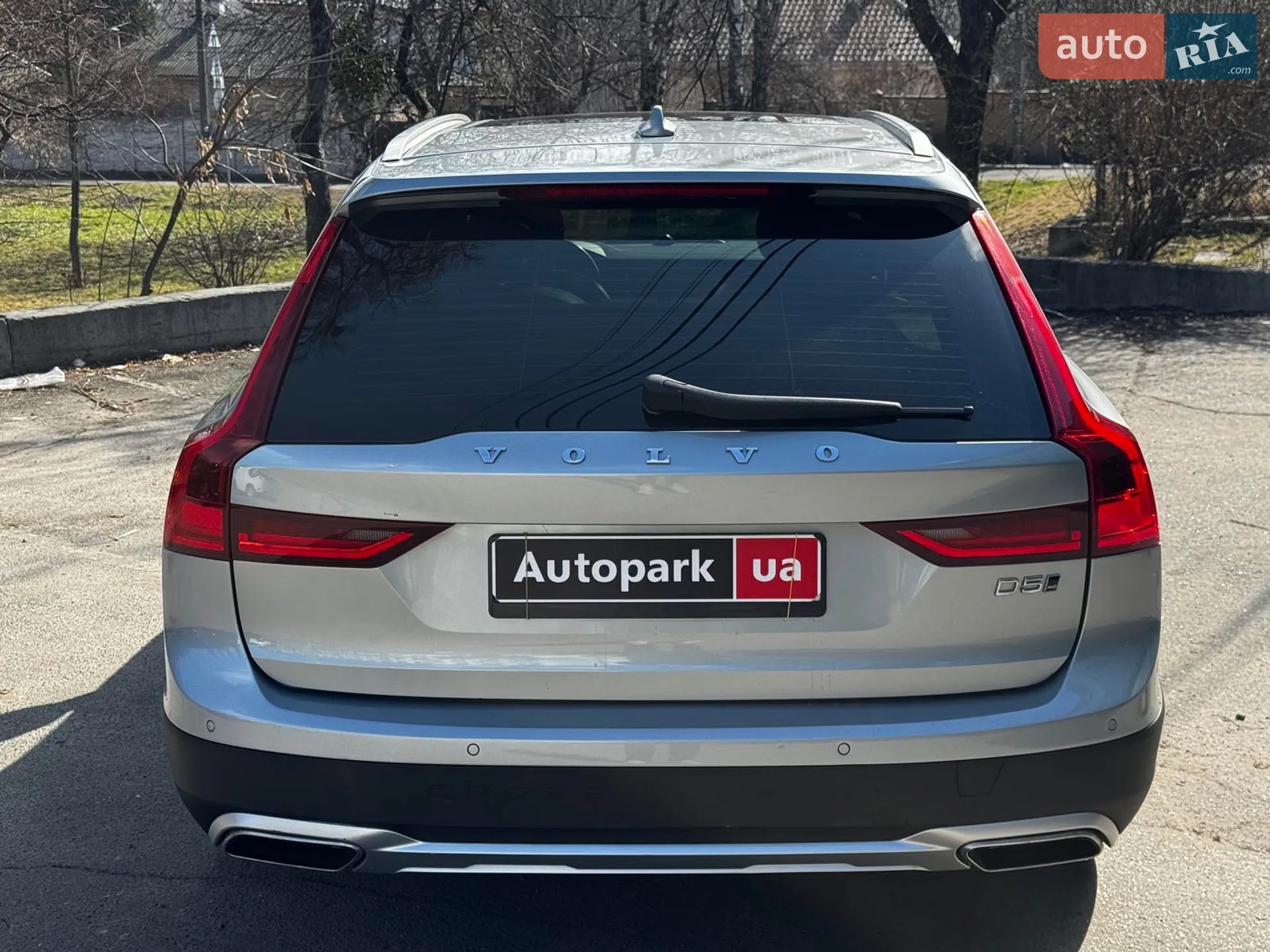 2017 Volvo V90 - мініатюра 18