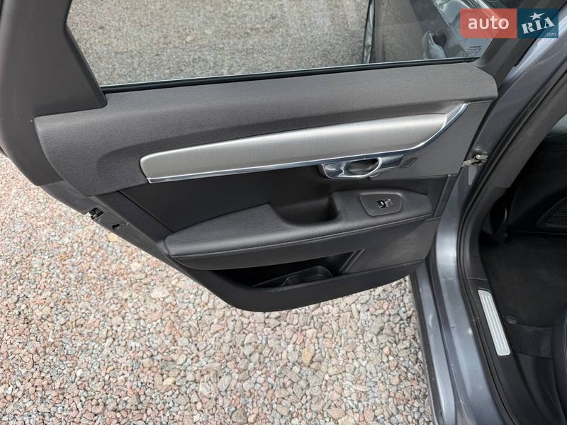 Універсал Volvo V90 2017 в Стрию